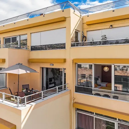 Arriaga I By An Island